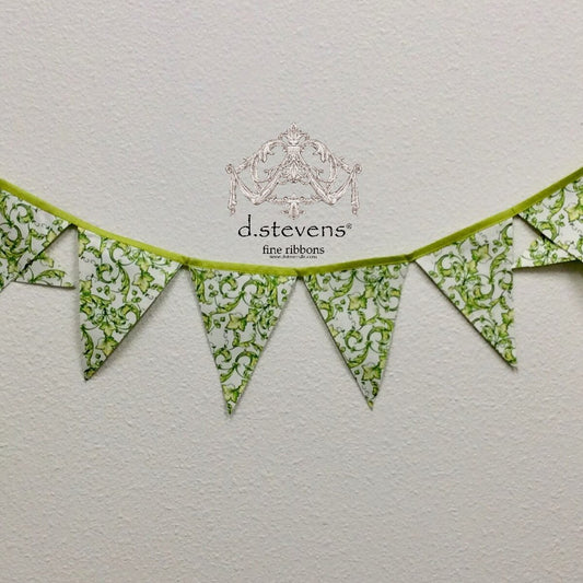 72" - Bunting, Lime