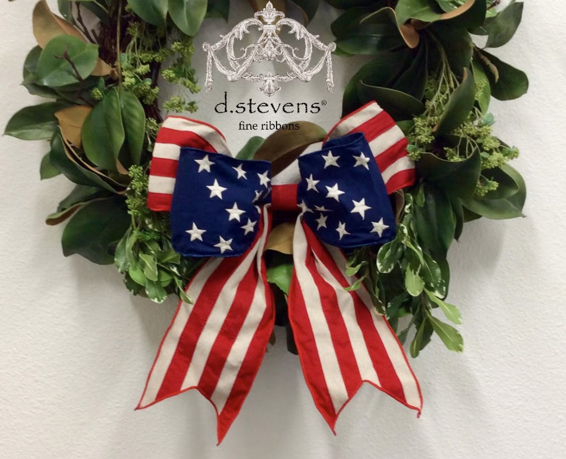 18" - Natural Stars and Stripes Bow